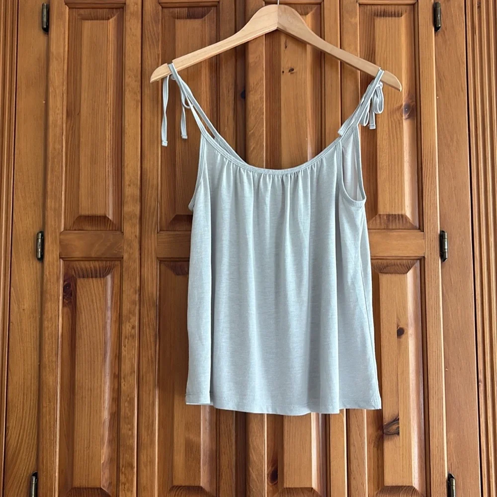 Madewell Pale Blue Camisole with Shoulder Ties t EUC worn a few times - Picture 3 of 5